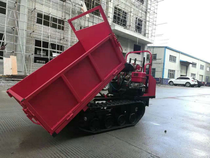 如何延長履帶運輸車的使用壽命